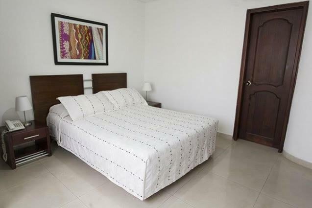 Aw Hotel Chipichape Urban Кали Экстерьер фото